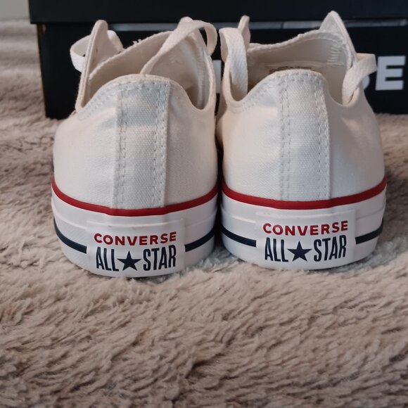 Womans all star converse - Picture 4 of 7